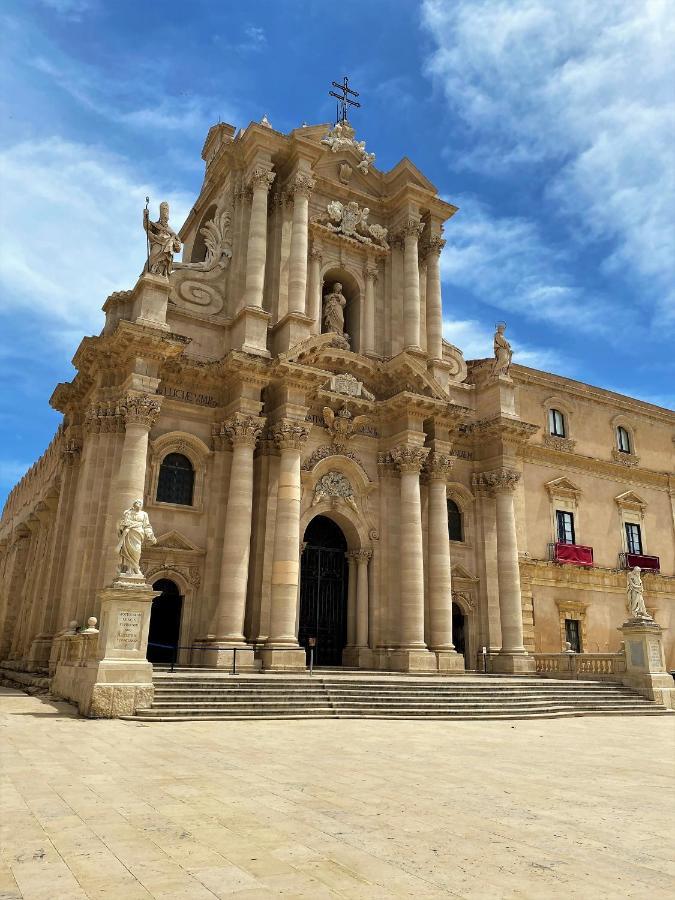 Crocefisso Suite -Ortigia Syracuse Екстер'єр фото